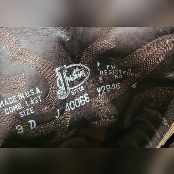 JUSTIN STYLE COWBOY BOOTS 40066 and Cowboy Boot Bag SZ 9 D - Picture 14 of 14